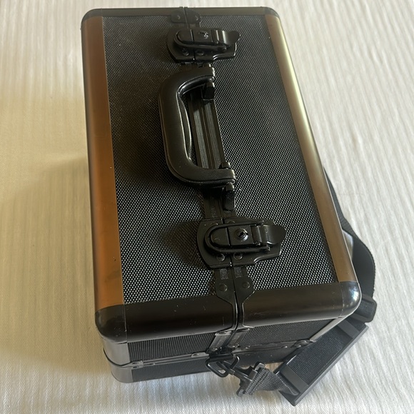 Sephora professional makeup artist train case black, orig keys, dividers, strap - Picture 1 of 5